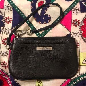 Mini wristlet